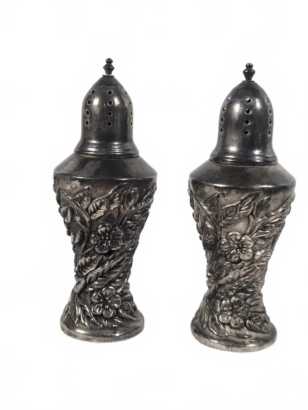 Vintage International Silver Co Salt Pepper Shakers Repousse 1991 Heavy 20oz